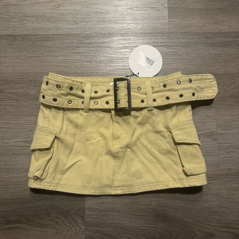 Princess Polly Iconic Cargo Mini Skirt Beige - Size US 2 / AU 6